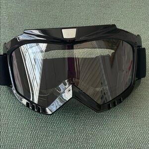 Black Ski Goggles